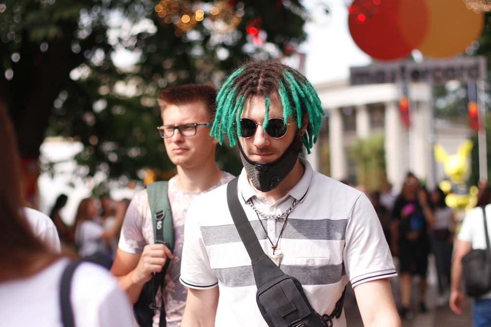 Фестивальщики Atlas Weekend 2021 в лицах: ищи себя на фото 29