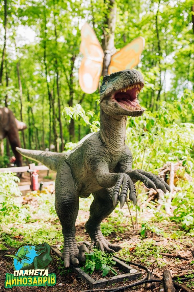 Грозные хищники и гигантские травоядные. Кого можно встретить в «Планете динозавров» на ВДНГ 4