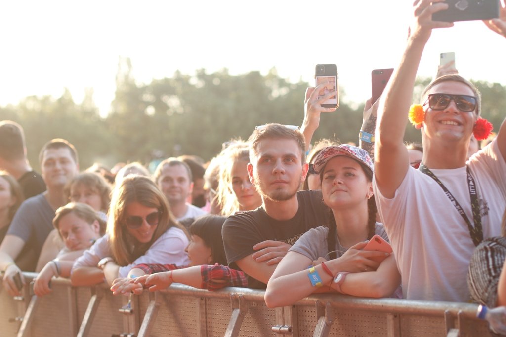 Концерт Меладзе и предложение руки на Порнофильмах: как прошел 4-й день Atlas Weekend 2021 8