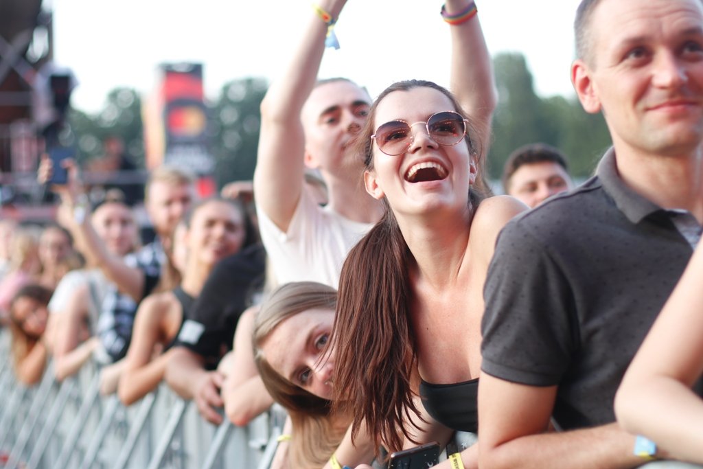 Концерт Меладзе и предложение руки на Порнофильмах: как прошел 4-й день Atlas Weekend 2021 13