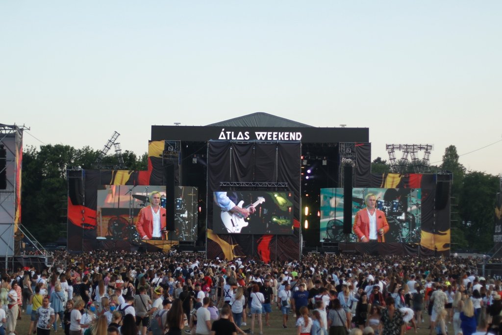 Концерт Меладзе и предложение руки на Порнофильмах: как прошел 4-й день Atlas Weekend 2021 22