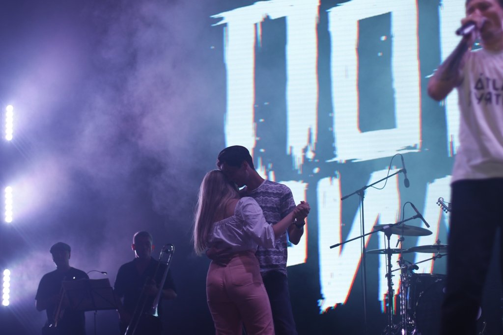 Концерт Меладзе и предложение руки на Порнофильмах: как прошел 4-й день Atlas Weekend 2021 32