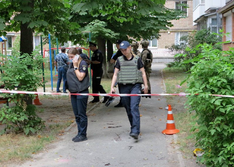 Стрельба в Соломенском районе: в Киеве на улице мужчина получил ранение ноги 3