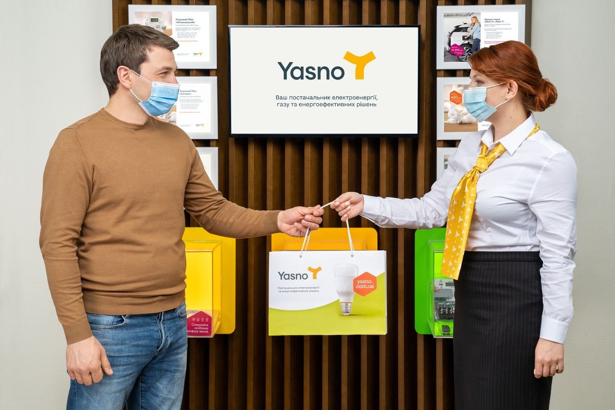 Какие вопросы можно решить в энергоофисах поставщика YASNO в столице 3