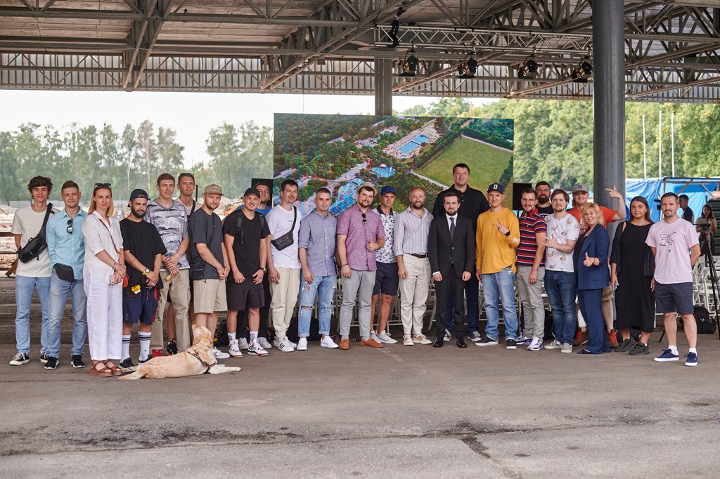 Урбан-парк, беговые дорожки, бассейн и баскетбольные площадки: на ВДНГ презентовали концепцию крупнейшего спорткластера Украины 13