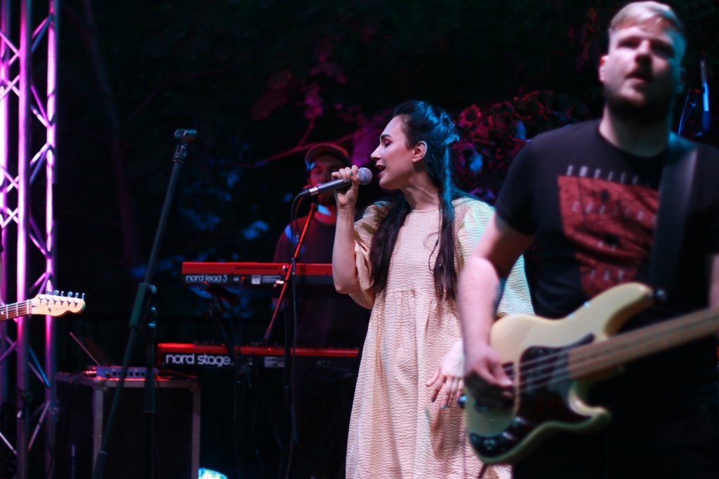 В Киеве после долгого перерыва в творчестве выступила группа «Крихітка»: как это было 2