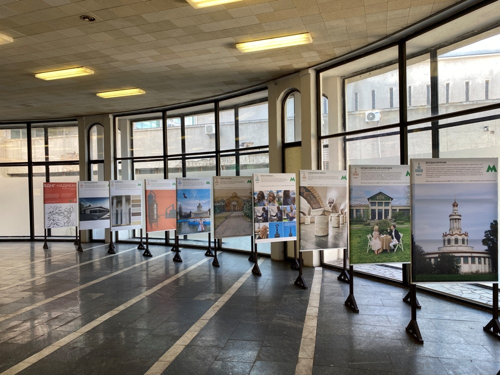 В Киеве на станции "Золотые ворота" открыли новую выставку: что там можно увидеть 1