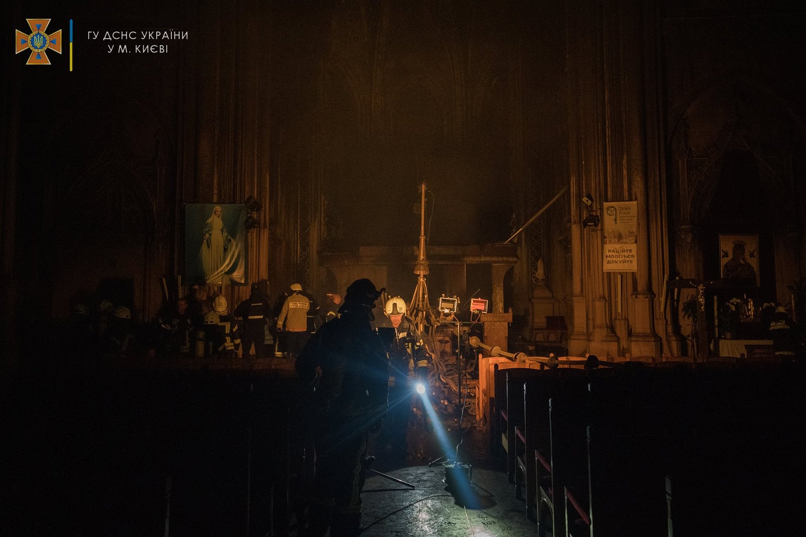 В Киеве горел костел Святого Николая: все, что известно о пожаре 5