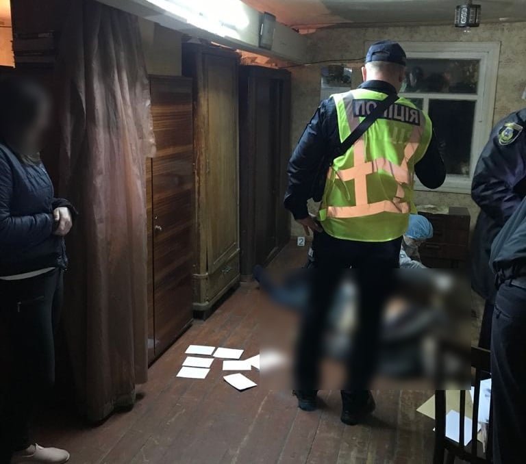 Под Киевом мужчина убил своего друга и уснул на месте преступления 3