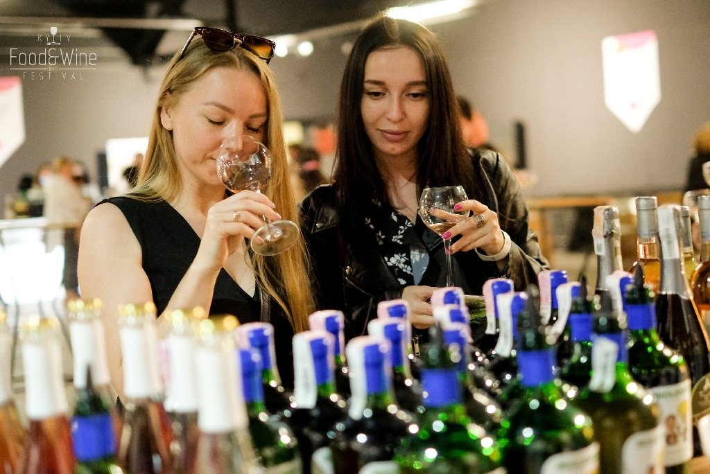 Kyiv Food and Wine возвращается: где и когда продегустировать игристое и закупить домашнего сыра 3