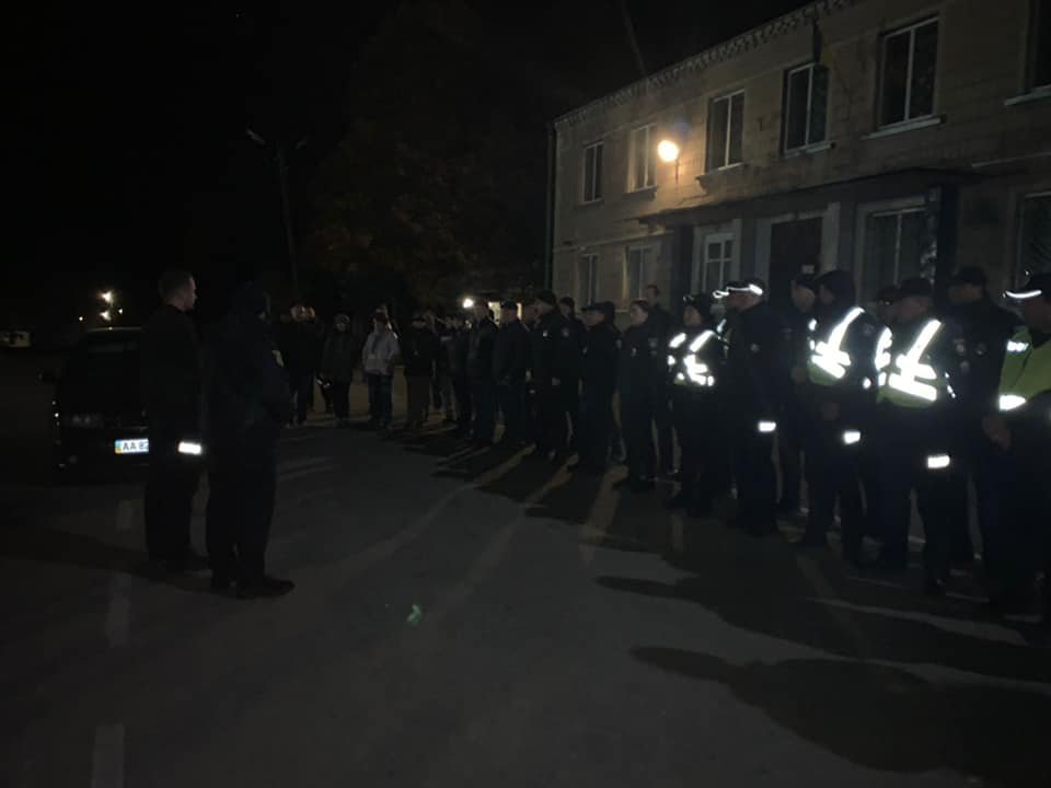 Под Киевом всю ночь искали трех пропавших школьников 3