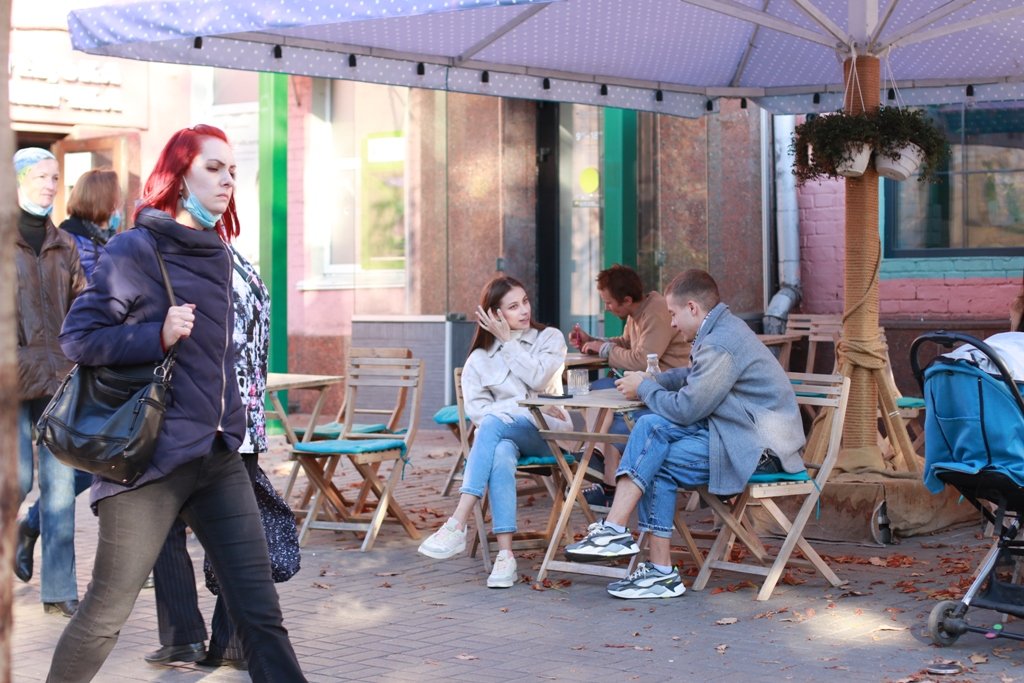 Столица в лицах: с каким настроением жители Киева провожают солнечный октябрьский день 1