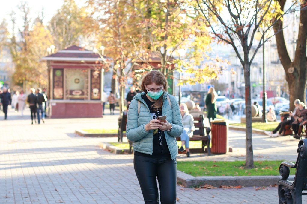 Столица в лицах: с каким настроением жители Киева провожают солнечный октябрьский день 15