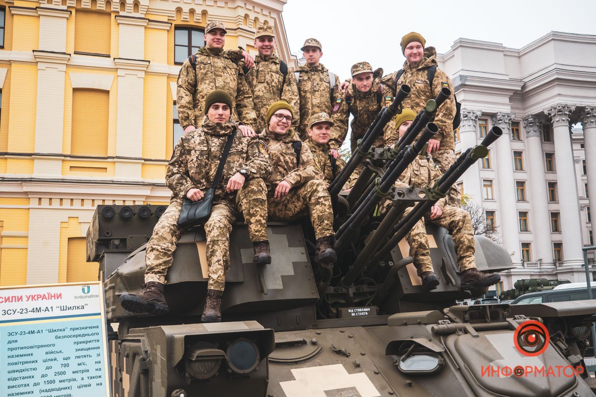 Оружие, беспилотники и боевые роботы: что можно увидеть в Киеве на выставке «Цифровое будущее армии» 11