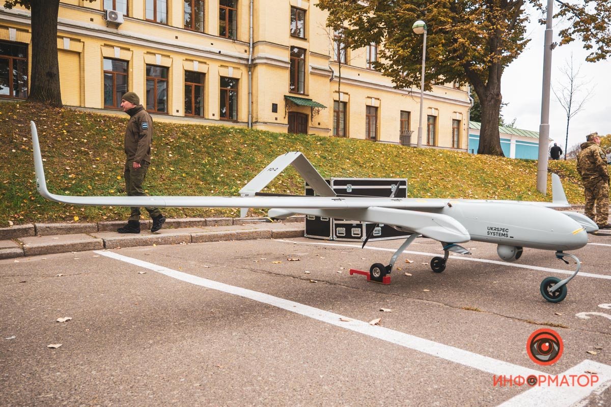 Оружие, беспилотники и боевые роботы: что можно увидеть в Киеве на выставке «Цифровое будущее армии» 15