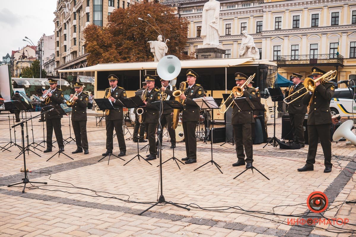 Оружие, беспилотники и боевые роботы: что можно увидеть в Киеве на выставке «Цифровое будущее армии» 28