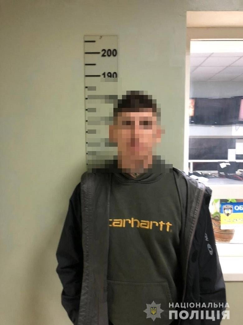 Из травмата в живот: появились подробности стрельбы в баре на Крещатике 1