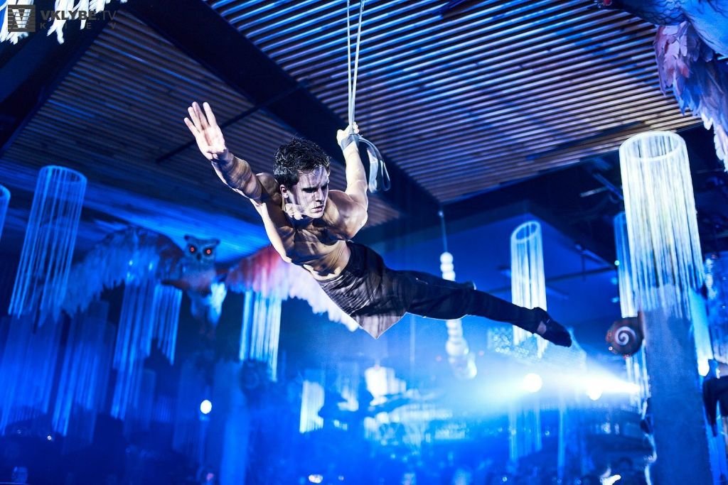 Halloween для взрослых: где и когда в Киеве устроят провокационный «Carmen Бордель» 2