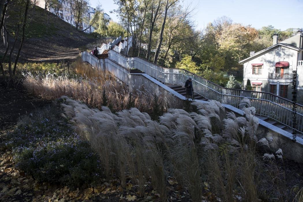 В Киеве после реконструкции открыли вторую очередь Пейзажной аллеи: что изменилось 3