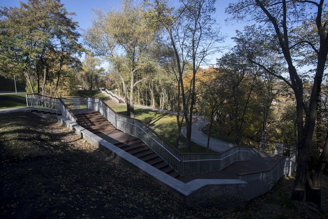 В Киеве после реконструкции открыли вторую очередь Пейзажной аллеи: что изменилось 4