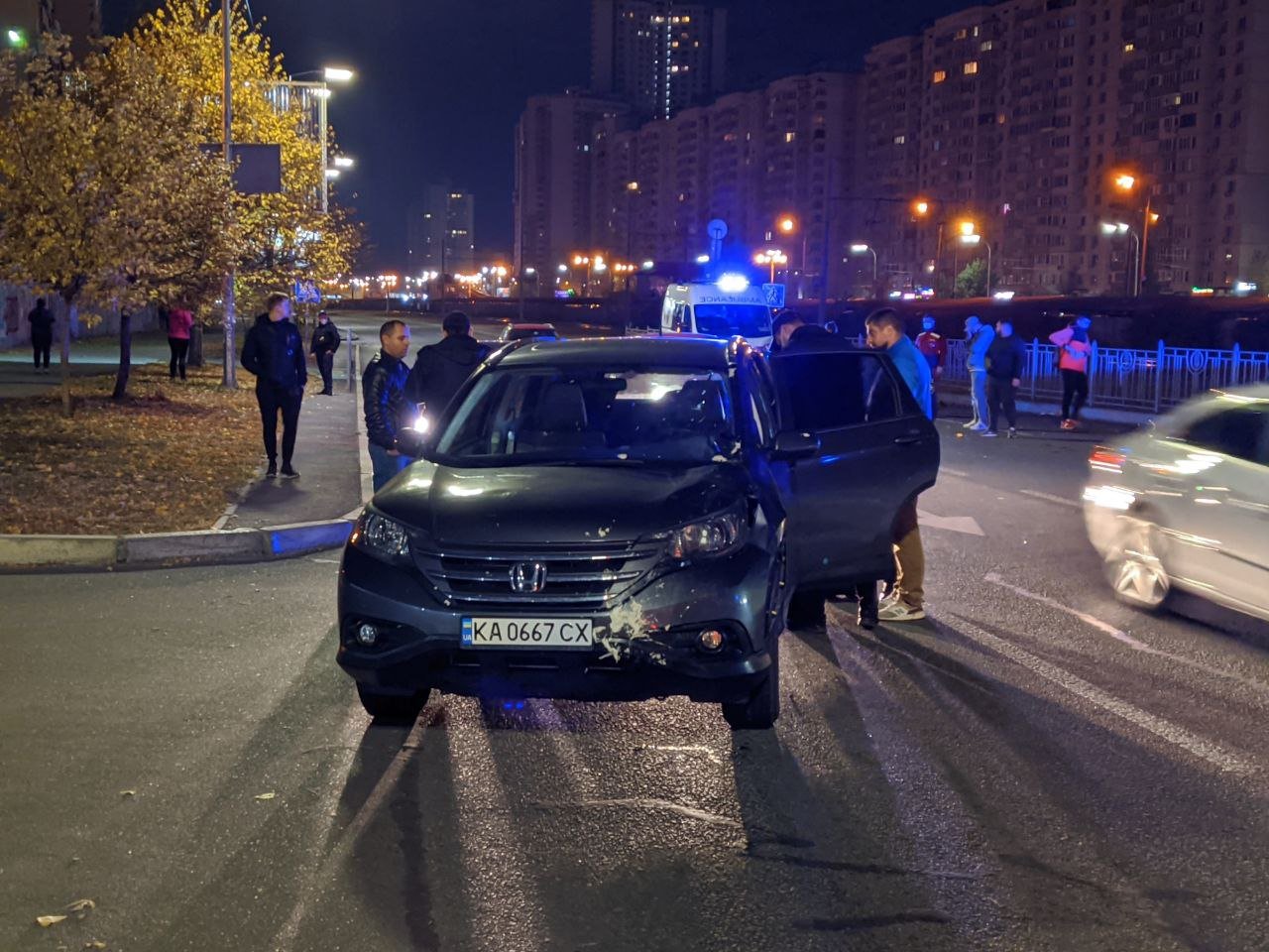 В Киеве на Позняках пьяный водитель Honda насмерть сбил мужчину 1