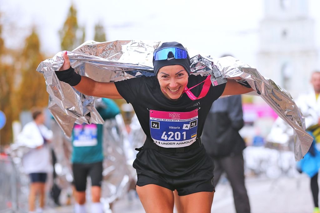 Впервые в Украине участник с диагнозом СМА преодолел марафон.  Как прошел 12-й WIZZ AIR KYIV CITY MARATHON 2021 7