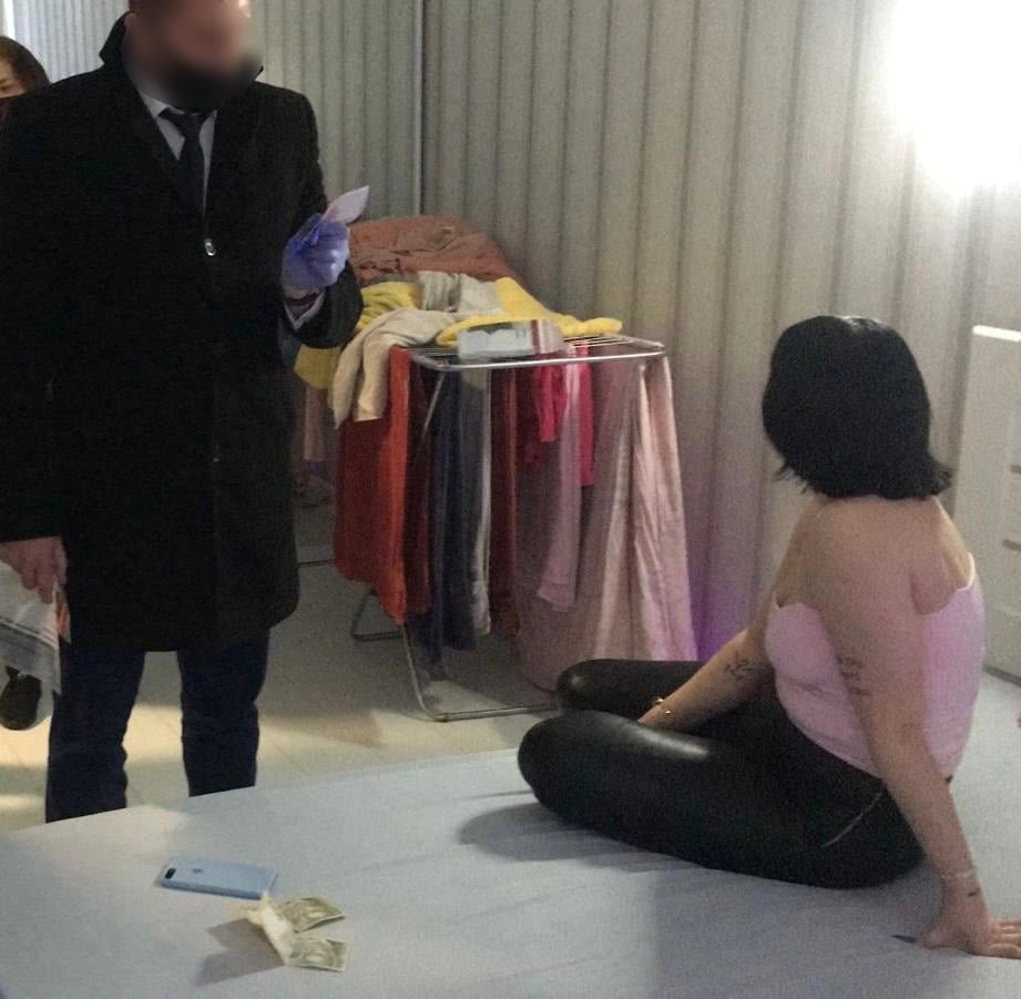 Сколько в Киеве зарабатывают сутенеры 1