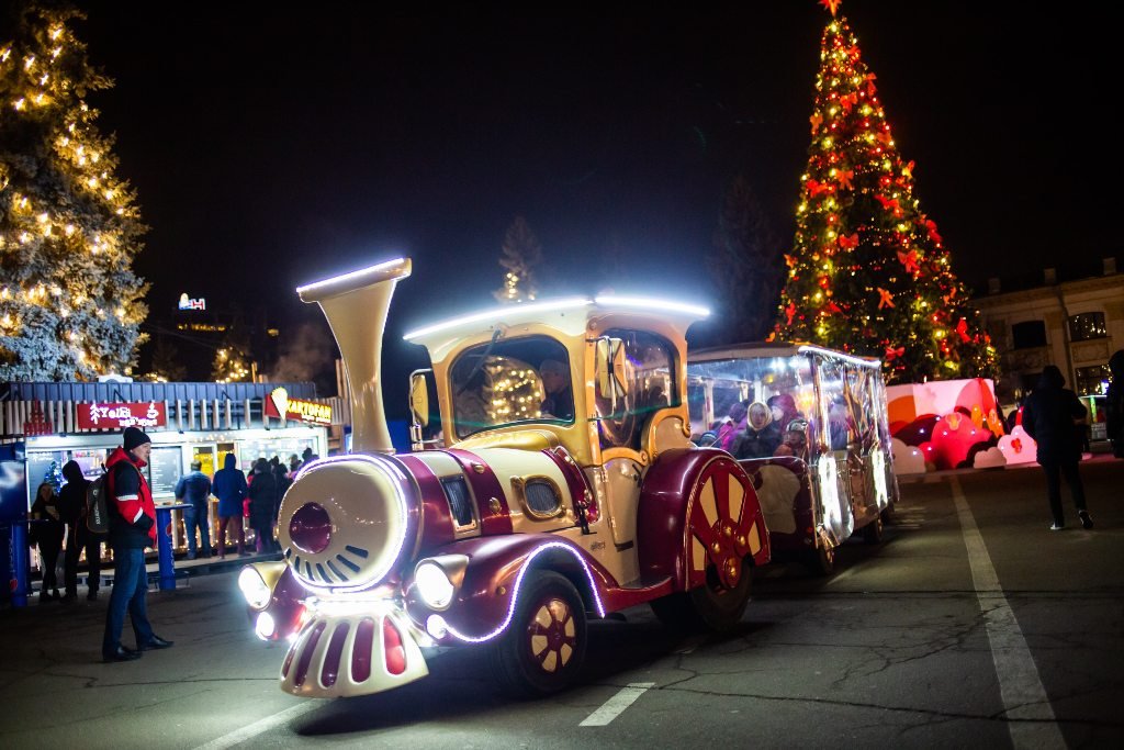 В Киеве ВДНГ превратят в сказочный город: чем удивит "Зимова країна" в этом году 9