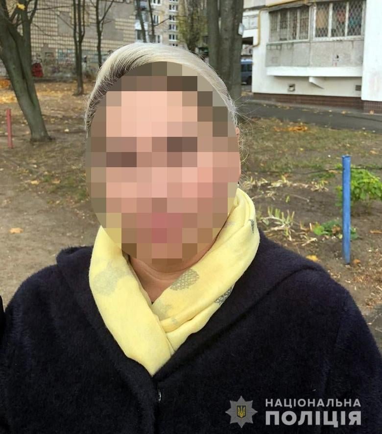 В Киеве под видом соцработниц женщины проникли в квартиру и ограбили 91-летнего дедушку 2