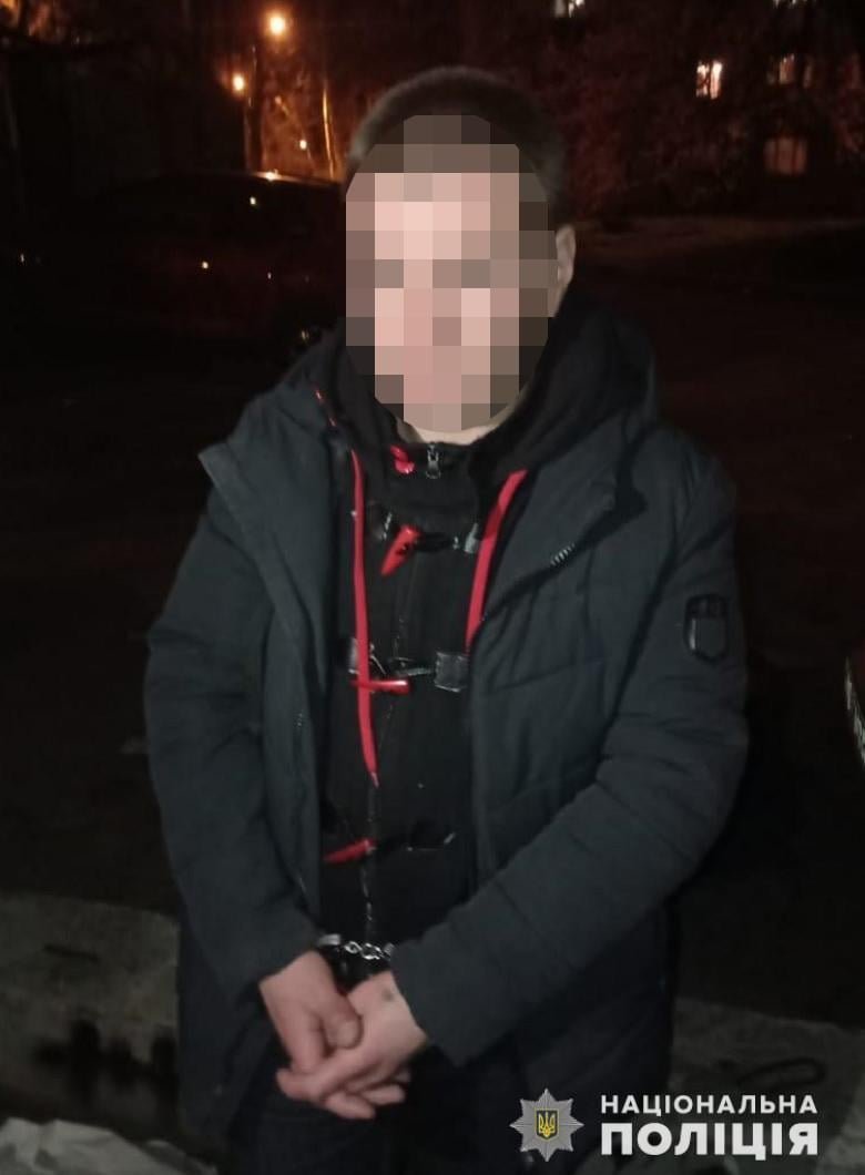 В Киеве мужчина предложил работу, а на встрече изнасиловал девушку: что решил суд 1