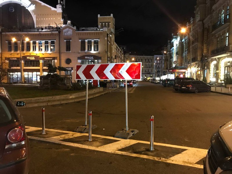 В центре Киева Бессарабскую площадь закрыли для авто: что изменилось и как теперь проехать 4