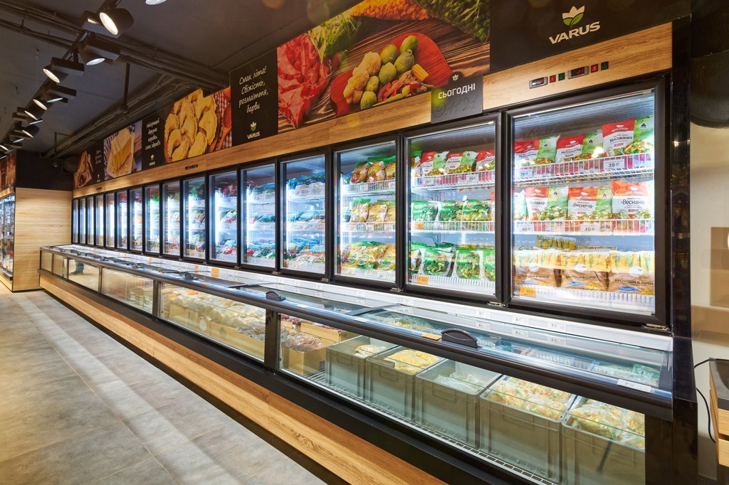 Різномаїжжя рядом с домом: VARUS открыл новый магазин в Киеве 17