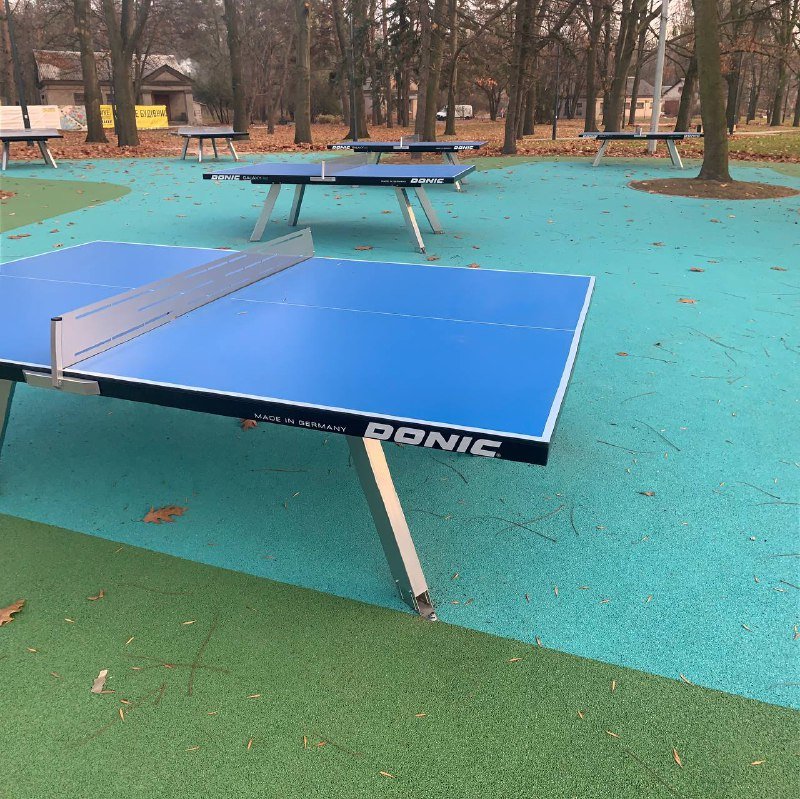 В Киеве расширили Урбан-парк на ВДНГ: там появились столы для тенниса 3