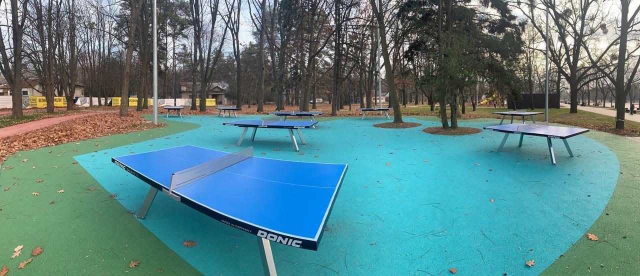 В Киеве расширили Урбан-парк на ВДНГ: там появились столы для тенниса 4