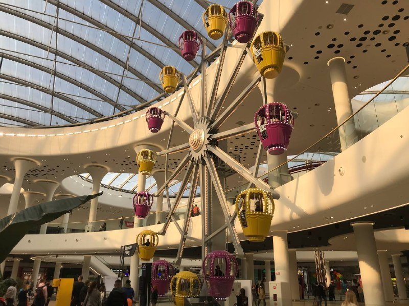 В Киеве открылся ТРЦ Respublika Park: что нужно знать про магазины, фудкорт, парковку и Covid-сертификаты 5