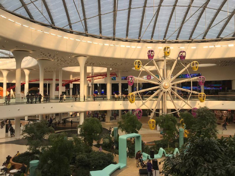 В Киеве открылся ТРЦ Respublika Park: что нужно знать про магазины, фудкорт, парковку и Covid-сертификаты 6