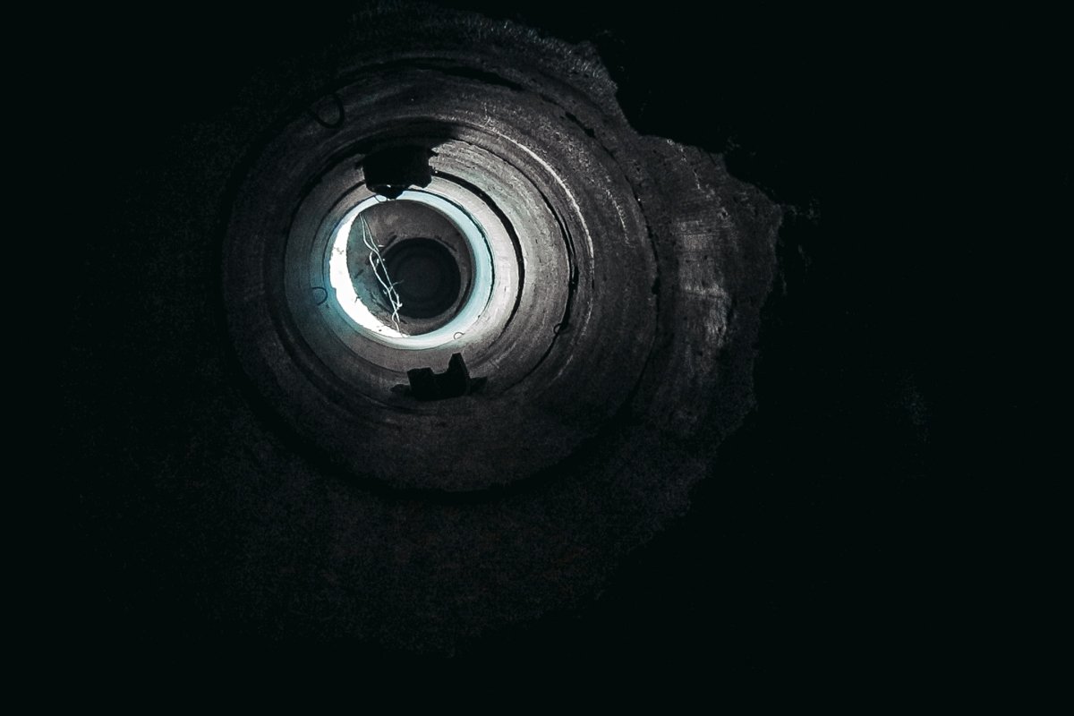 Один из выходов наружу Один из выходов наружу