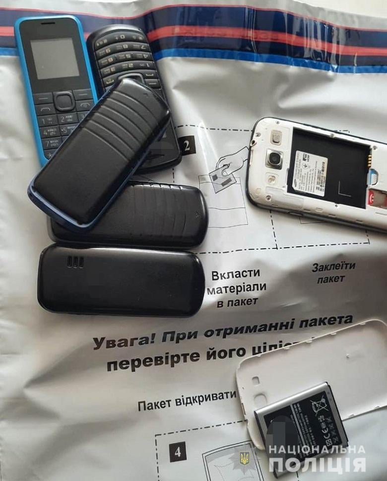 В Киеве бывшие оперативники продавали кокаин и метадон 3