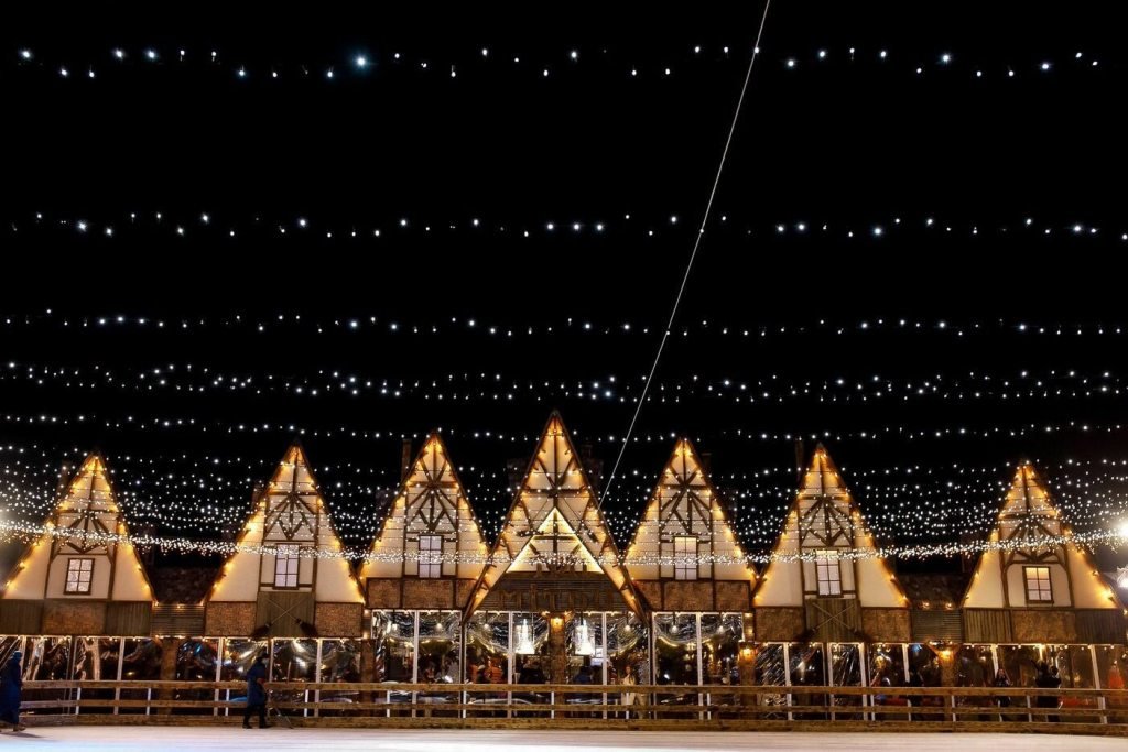 Хогсмид возвращается в Киев: грандиозный Osocor Winter Village станет еще масштабней 2