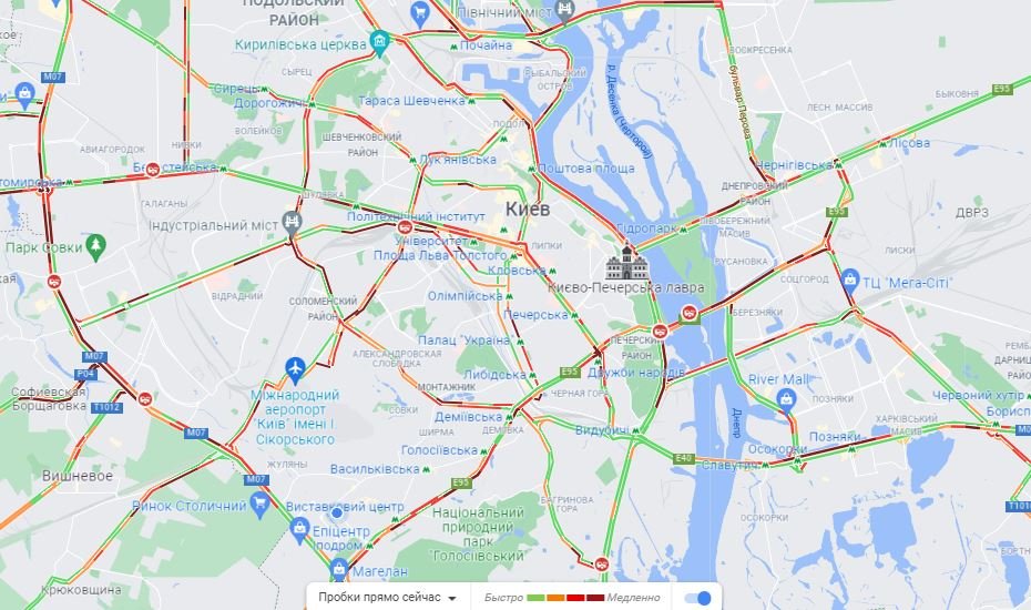 Из-за снега Киев сковали пробки: какая ситуация в городе сейчас и куда лучше не ехать 2