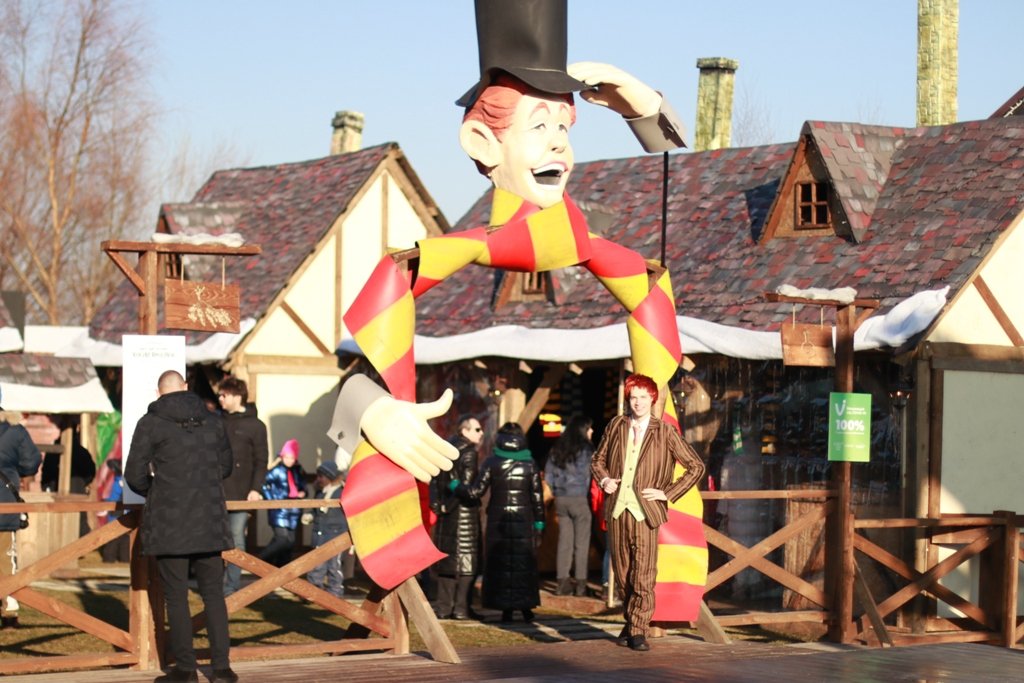 В Киеве открылся Osocor Winter Village: что вас ждет и чем удивит новогодний городок в стиле Гарри Поттера 7