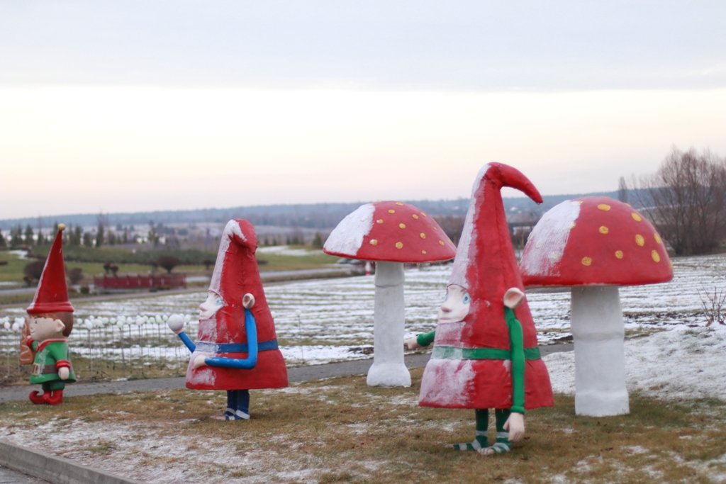 В Добропарке под Киевом открылась новая локация «Зима за городом»: чем удивит и сколько стоит 7