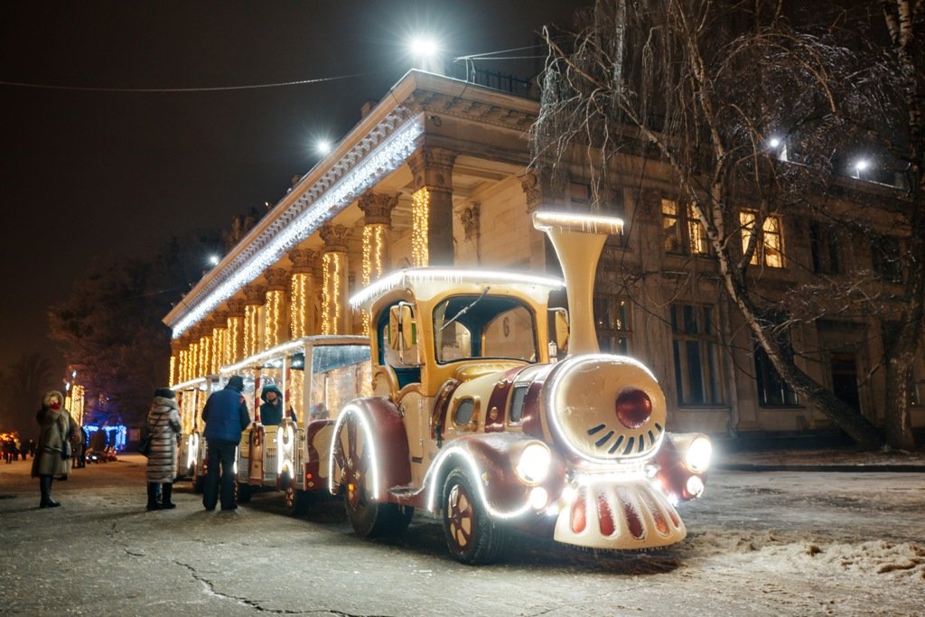 Зимова країна на ВДНГ: какие локации работают в самом большом парке праздничных развлечений Киева 11