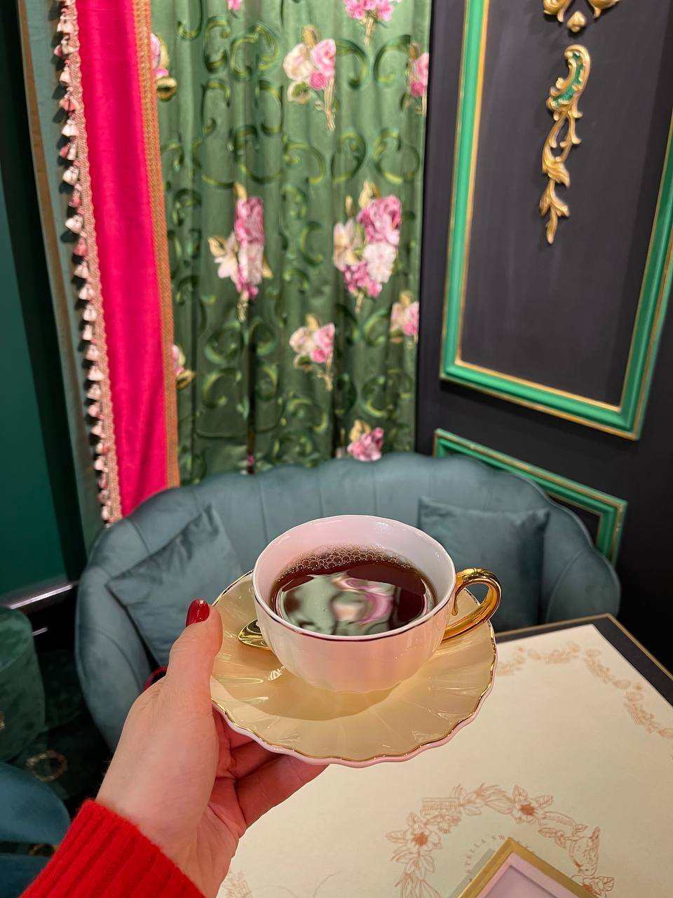 Новая кондитерская Stella sweets в Киеве: где сделать сказочные фото для Instagram 3