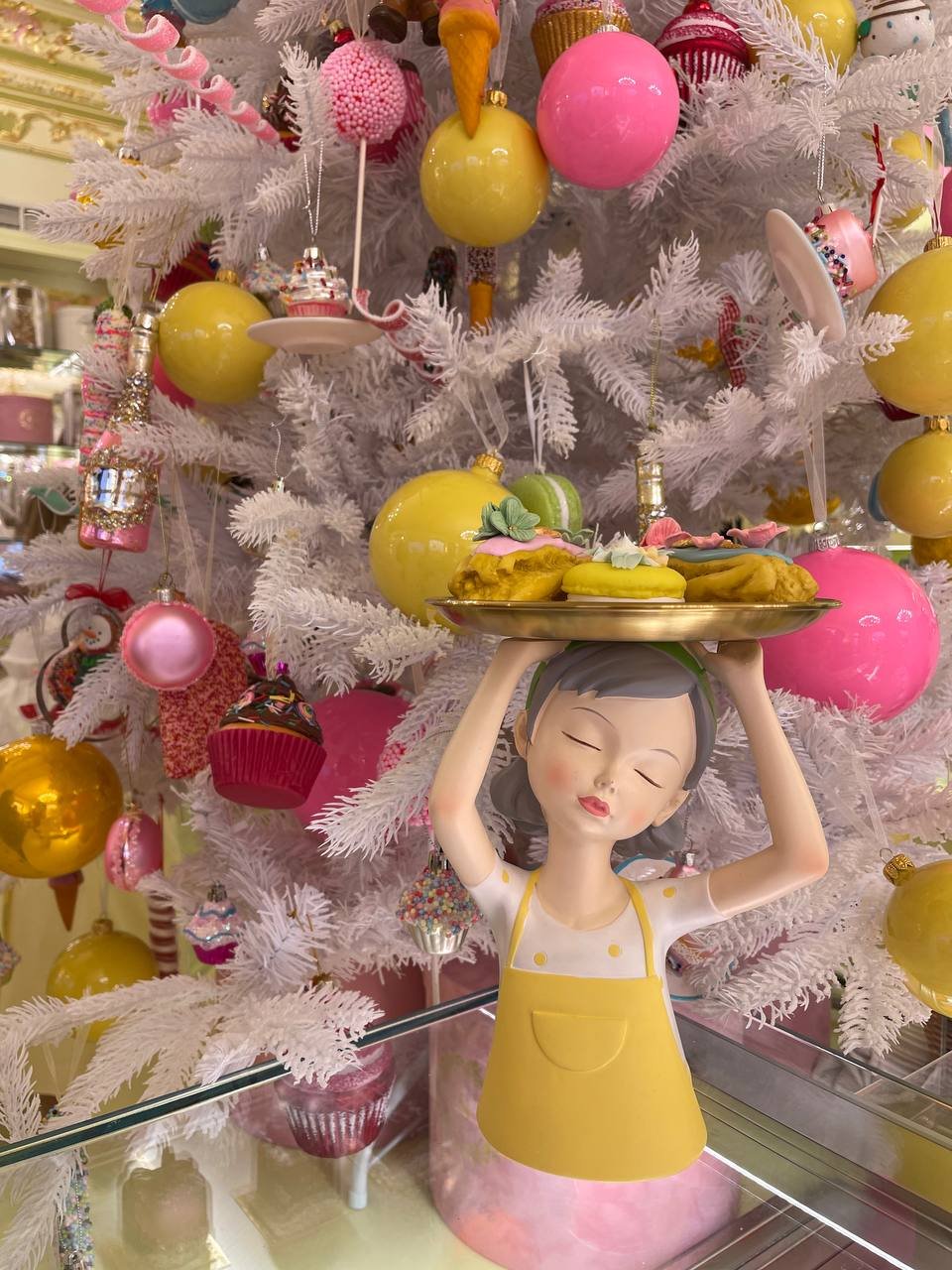 Новая кондитерская Stella sweets в Киеве: где сделать сказочные фото для Instagram 6