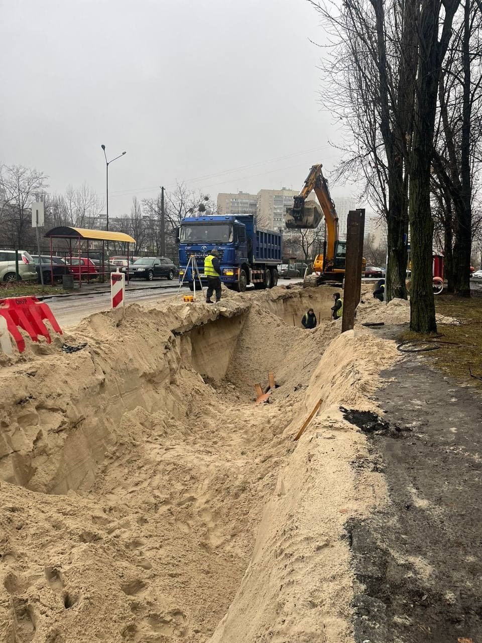 В Киеве начали ремонт улицы, которую не обновляли 40 лет 4