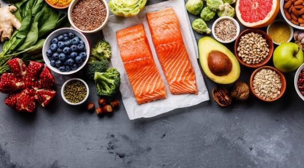 Как пережить новогодние праздники без вреда для фигуры: 5 советов от нутрициолога 1