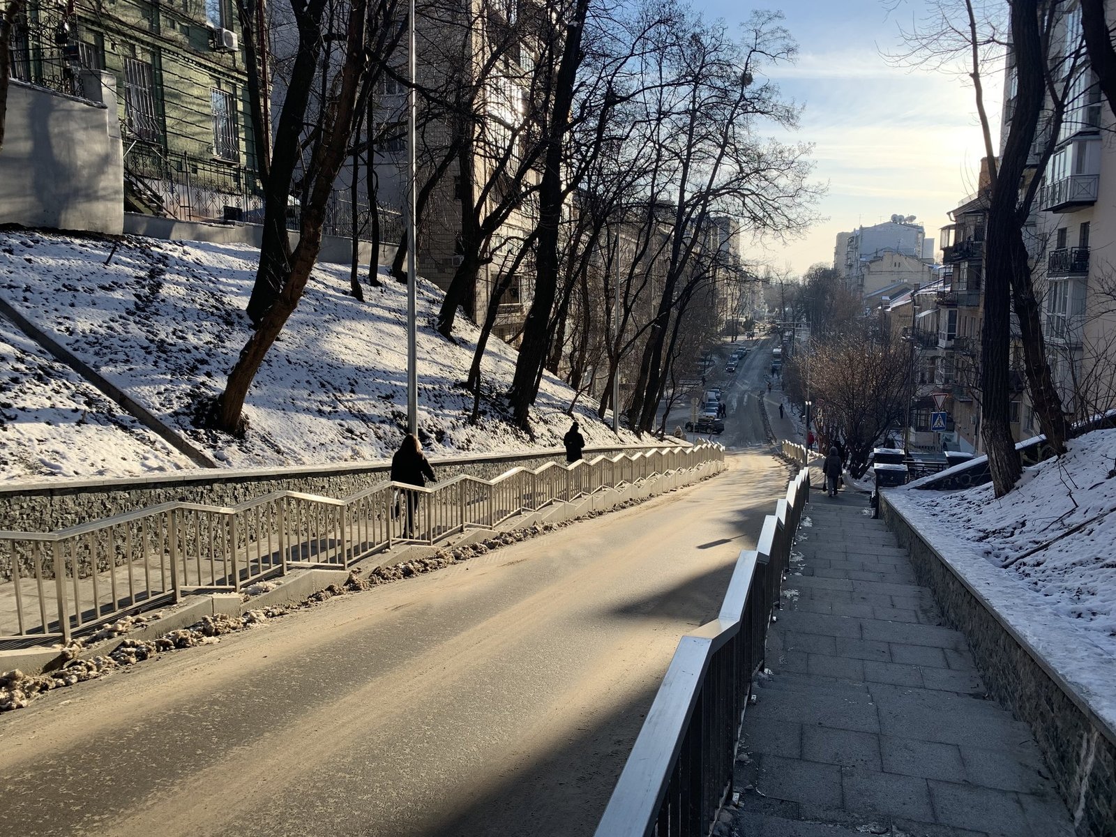 В центре Киева закончили ремонт улицы Ивана Франко: как она сейчас выглядит 2