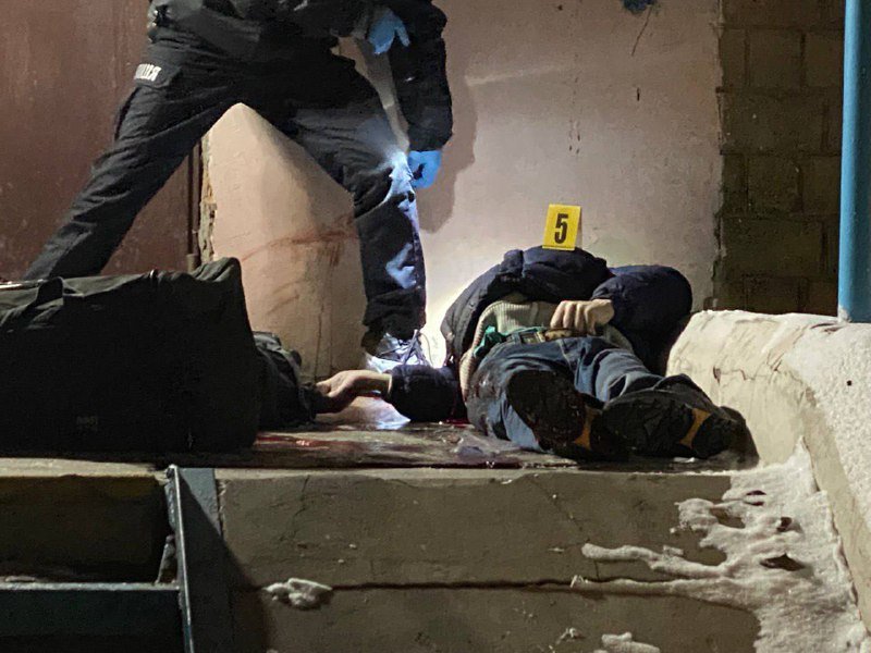 В Киеве на пороге больницы застрелился мужчина 1