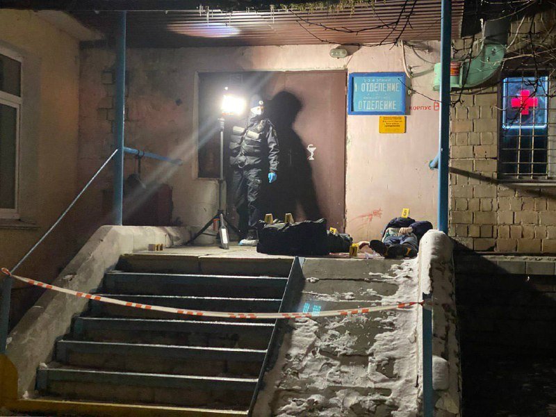 В Киеве на пороге больницы застрелился мужчина 2